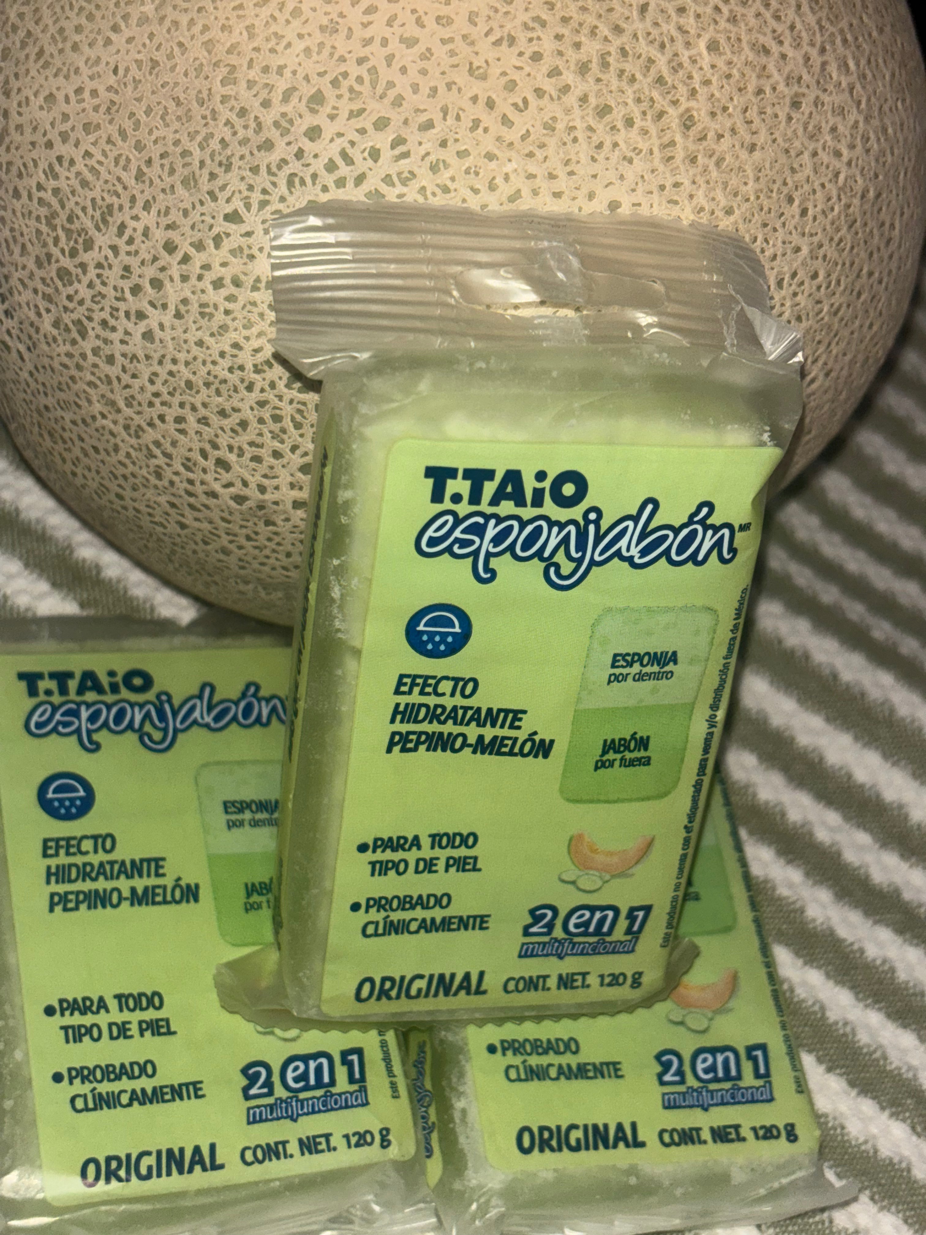 T.Taio Esponjabón is a luxurious 2-in-1 soap and sponge Pepino Melon